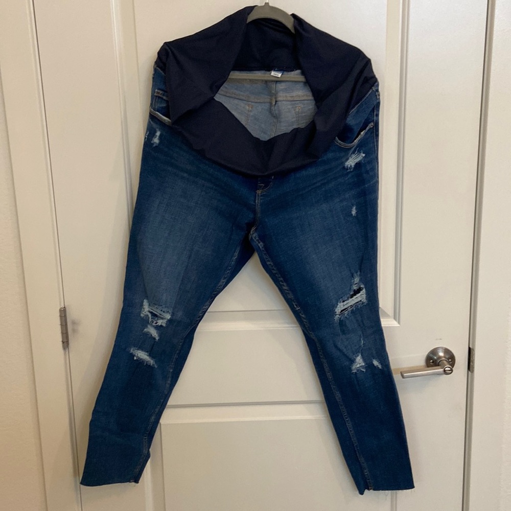 Maternity Premium Full-Panel Rockstar Ripped Jeans 18-Long